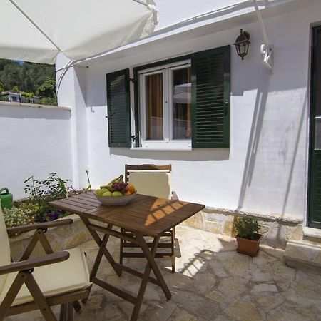 Yannis Nest Apartment Lakka  Exterior photo